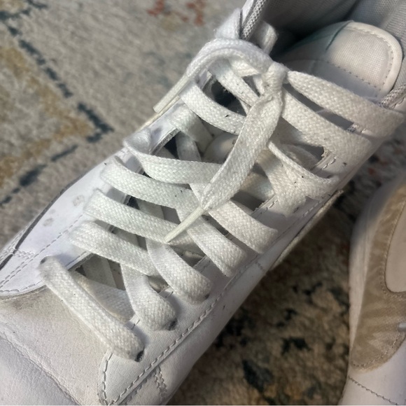 Nike White Blazer Sneakers - Picture 3 of 16